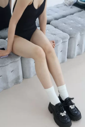 大二舞蹈生今日特价鞋袜7563 作者:我是本性 帖子ID:916 