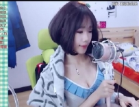 原熊猫主播丹妮ASMR直播视频（舔耳·心跳·耳搔·按摩·刷子）百度网盘下载